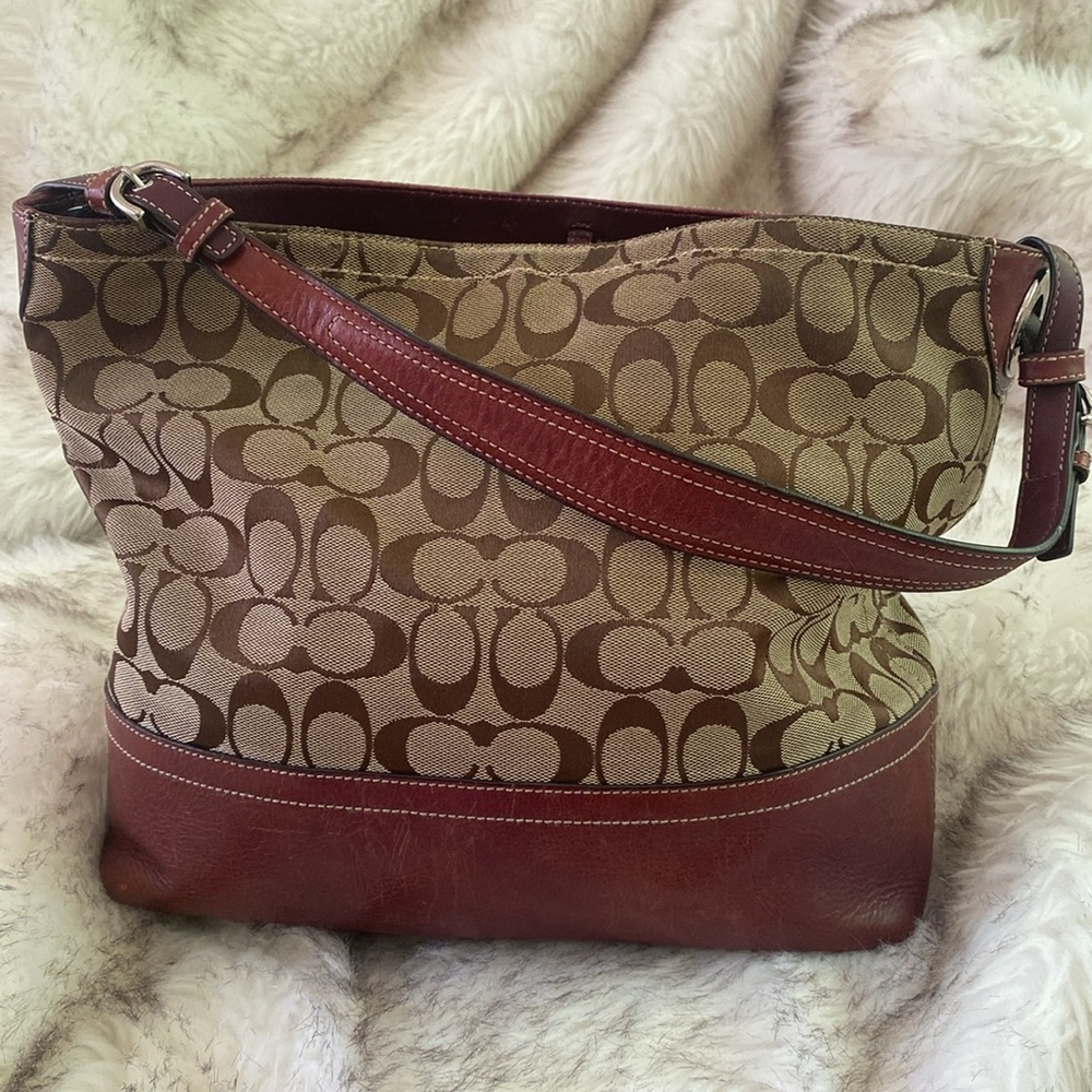 Vintage Coach Shoulder Bag Leather Brown Accents With Silver Hardware